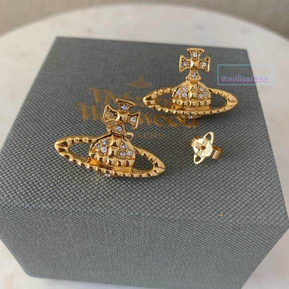 Vivienne Westwood gold orb classic earrings - Picture 3 of 4